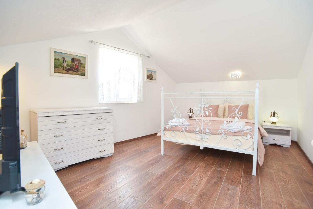 Apartman Senka Budva Exterior foto